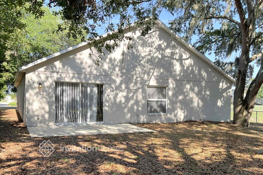 Building Photo - 2479 Merry Rd