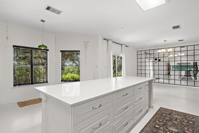 Building Photo - 8353 Steamline Cir