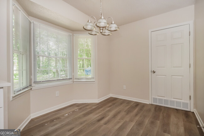 Building Photo - 1147 Crystal Springs Trail