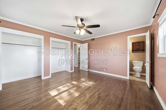 Building Photo - 2820 S Hudson Ave