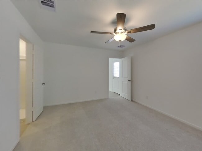 Building Photo - 13035 Shells Ln