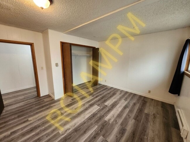 Building Photo - 125/127/129 Main Street