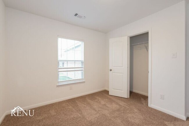 Building Photo - Coming Soon!