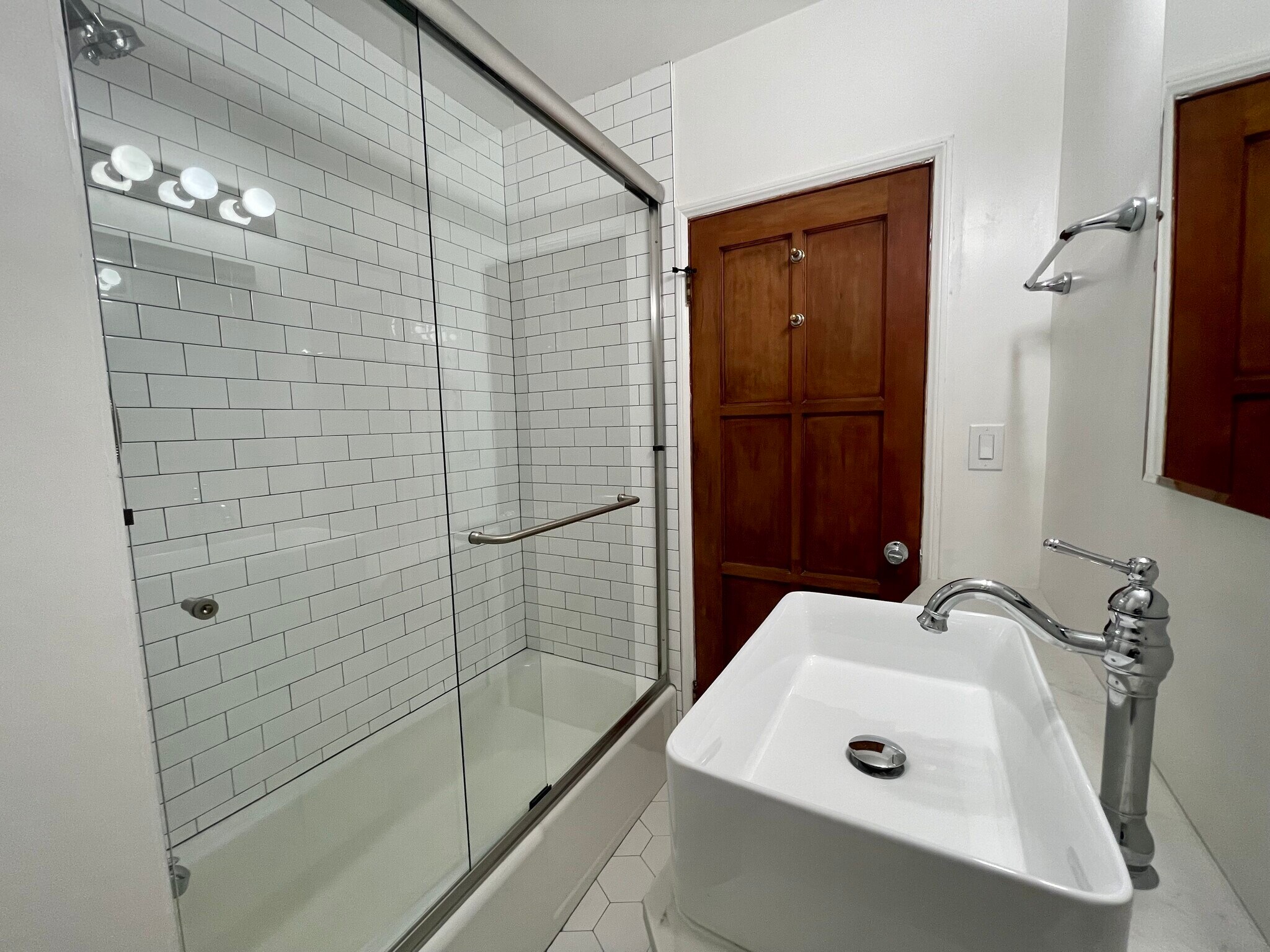 Guest Bathroom - 3015 Locust St