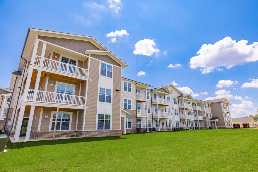 City Place at Germantown Apartments 8993 Crestwyn Hills Dr Memphis TN