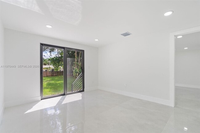 Building Photo - 4800 SW 61st Ave