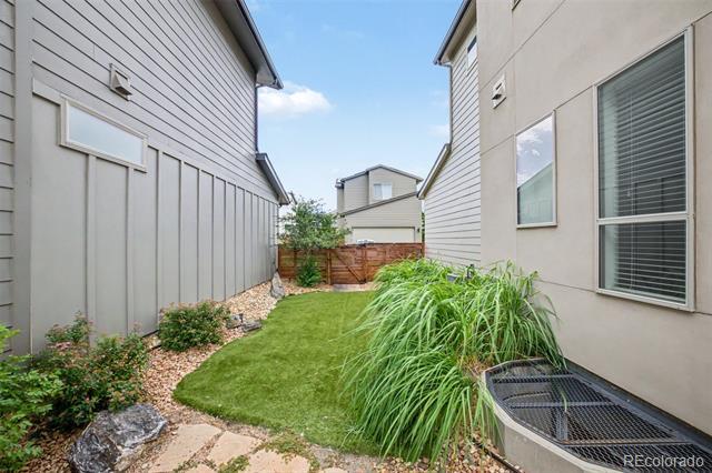 Building Photo - 9761 Taylor River Cir