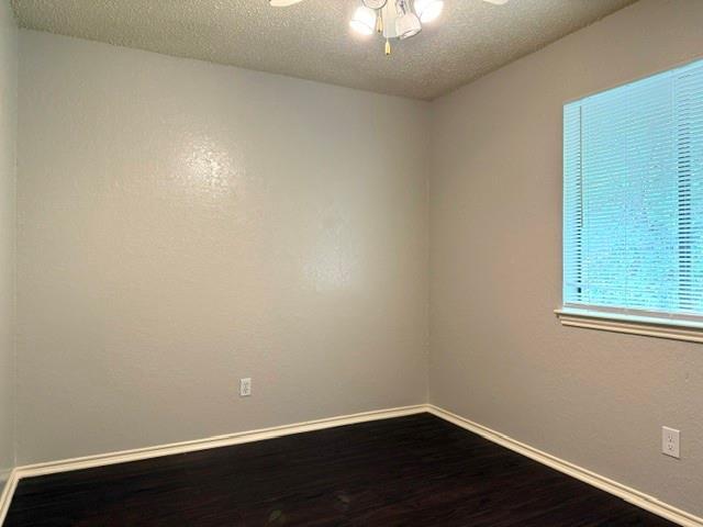 Building Photo - 6497 Hart Ln
