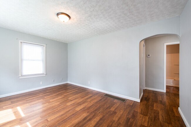 Building Photo - Charming 2-Bedroom Home with Bonus Attic S...