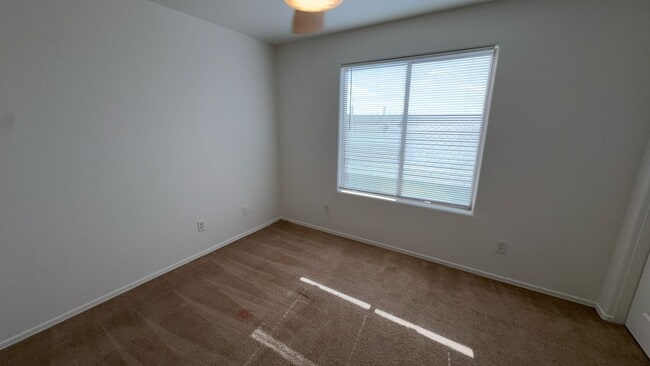 Building Photo - Prime Power Ranch Retreat: 4BR/2.5BA Oasis with Private Pool, Vaulted Ceilings & Backyard Bliss!