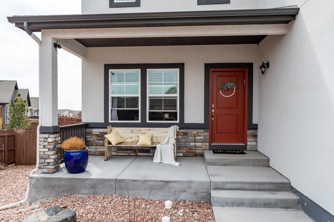 Building Photo - Exquisite 2-Story Home: Luxury Living in Tranquil Cul-de-Sac Setting!!