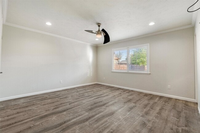 Building Photo - 5316 Yager Dr