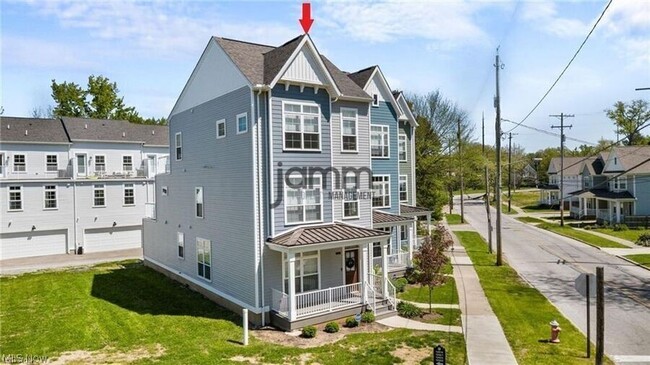 Building Photo - 12203 Ashbury Ave