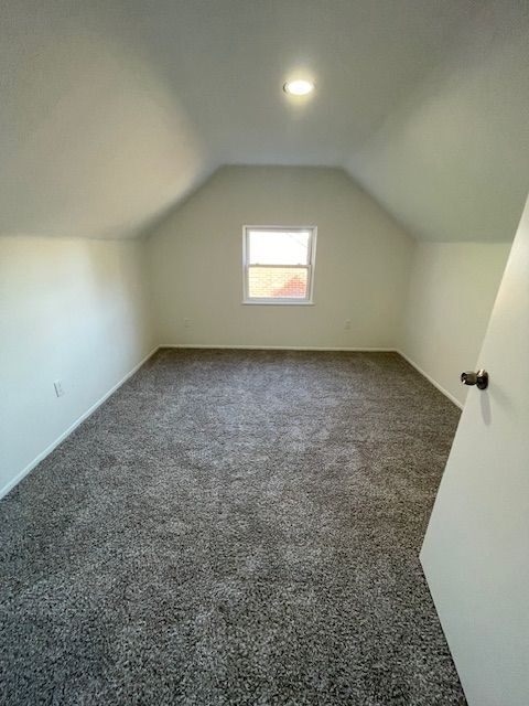 Building Photo - Newly renovated 4 bedroom 1.5 bath  Home in Euclid!