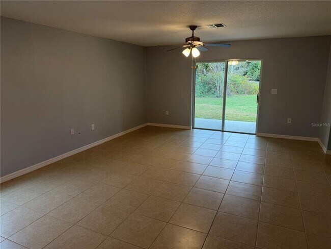 Building Photo - 17 Renworth Pl