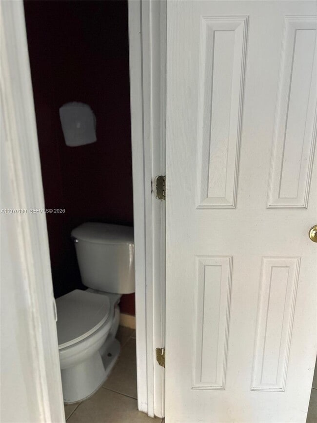 Building Photo - 928 SW 3rd St