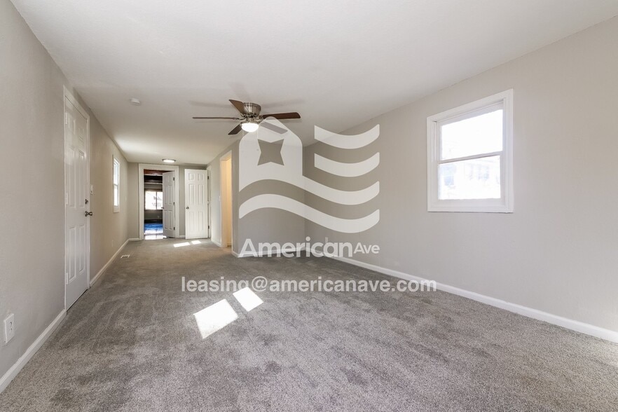 Building Photo - 3929 S Benton Ave