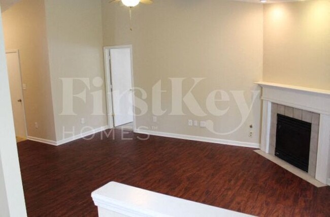 Building Photo - 5826 Emmert Way