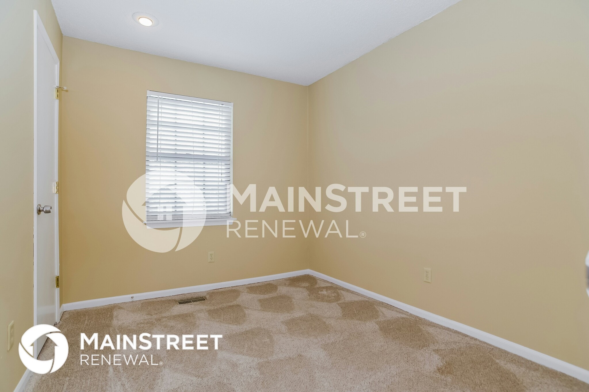 Building Photo - 1126 E Elizabeth St