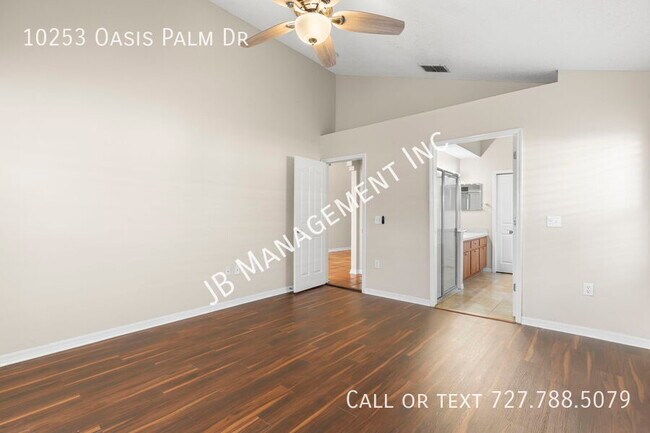 Building Photo - 10253 Oasis Palm Dr