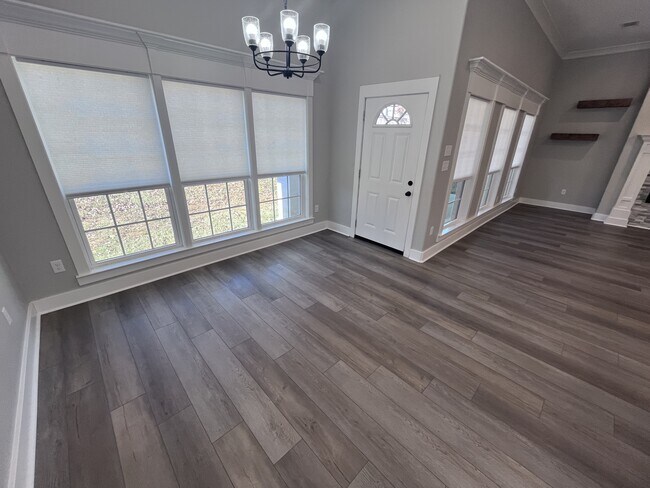 Building Photo - 8817 Stillwater Rd