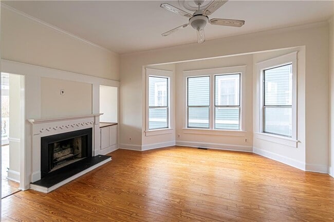 Building Photo - 815 Edgewood Ave NE