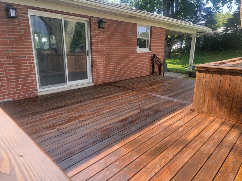 Building Photo - 313 N 250 W