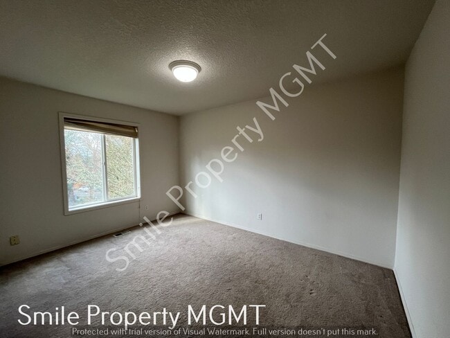 Building Photo - Spacious 4 Bedroom Home in Bethany