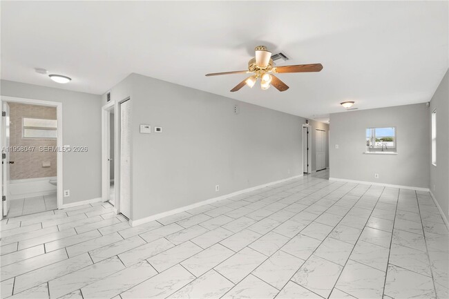 Building Photo - 745 NW 3rd Ct