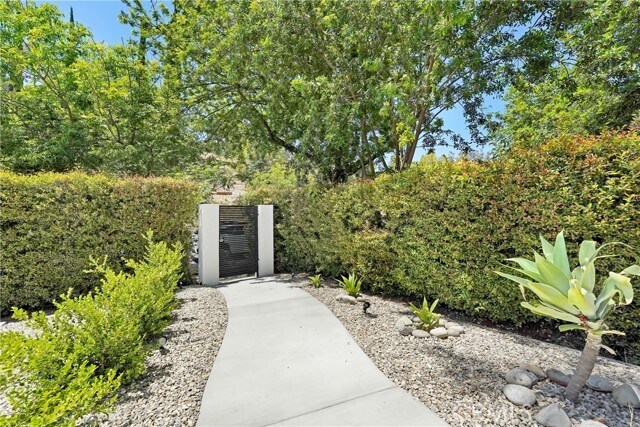 Building Photo - 6148 Lederer Ave