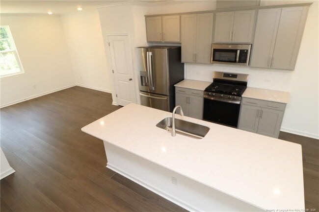Building Photo - 3128 Gypsum Dr