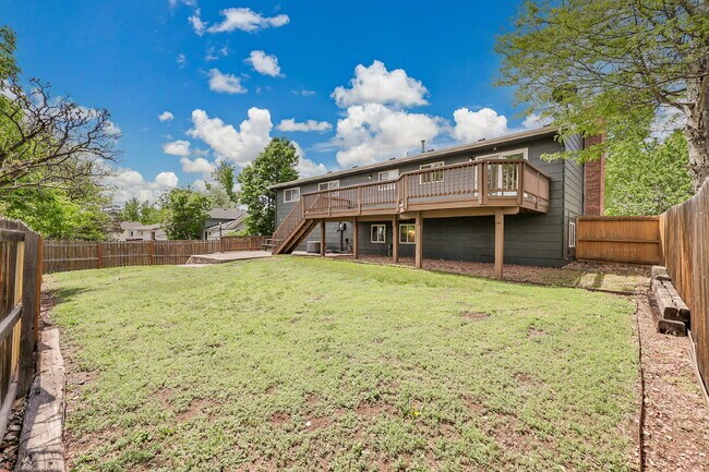 Building Photo - $2,700.00 - 4 Beds, 2 Baths, Single Family...