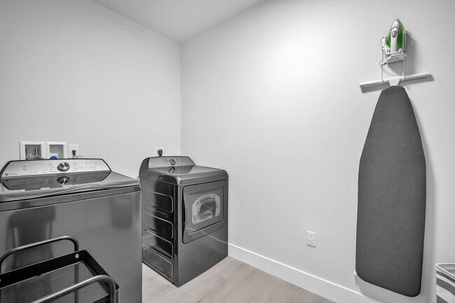 Building Photo - 2951 NW 13th St