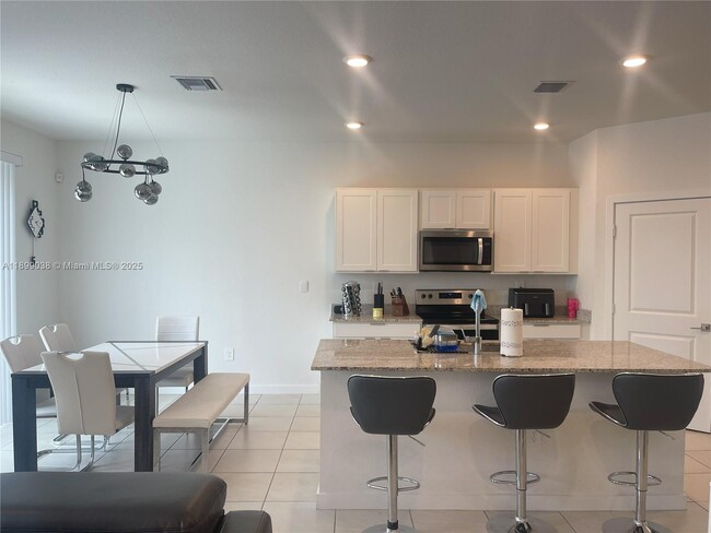 Building Photo - 12937 SW 265th Terrace