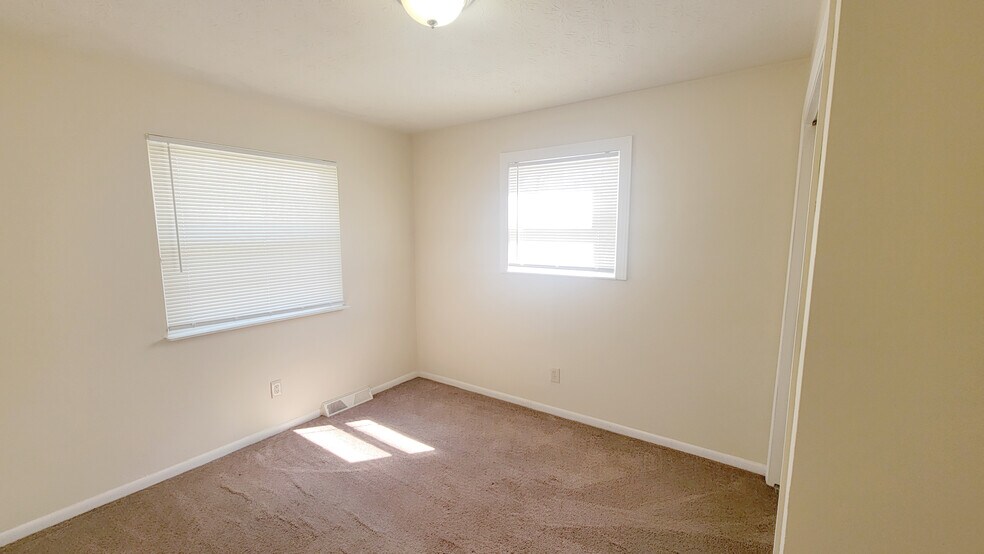 Building Photo - 551 Baltimore Ave