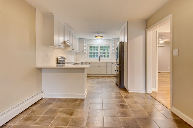 Completely remodeled kitchen - 114 Richards Rd