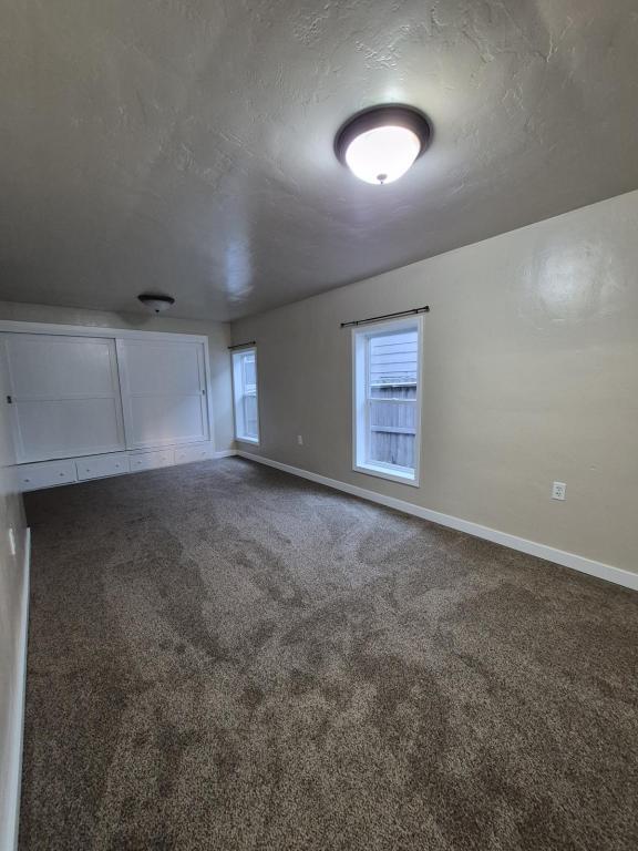 Building Photo - 230 SW Spring St