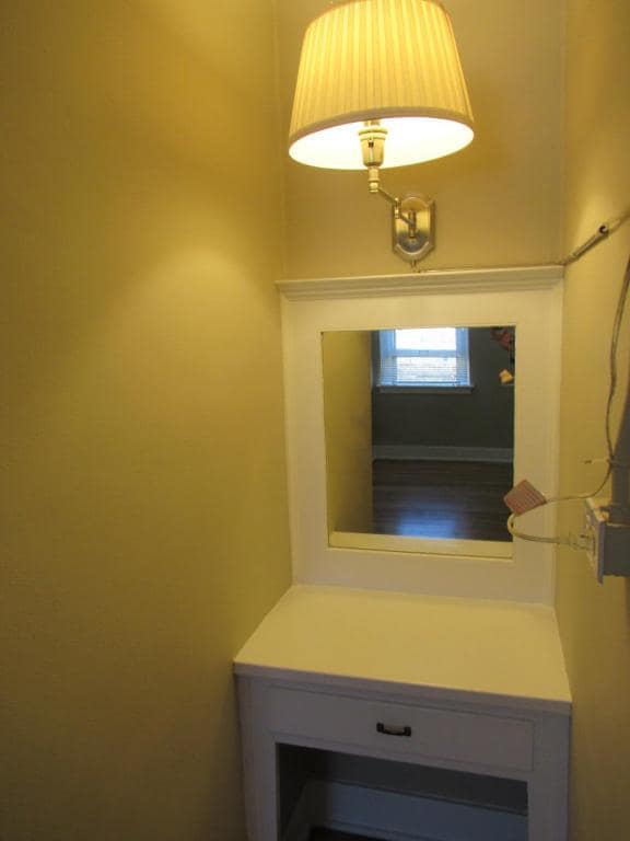 Building Photo - 1220 Marion, Apartment #34