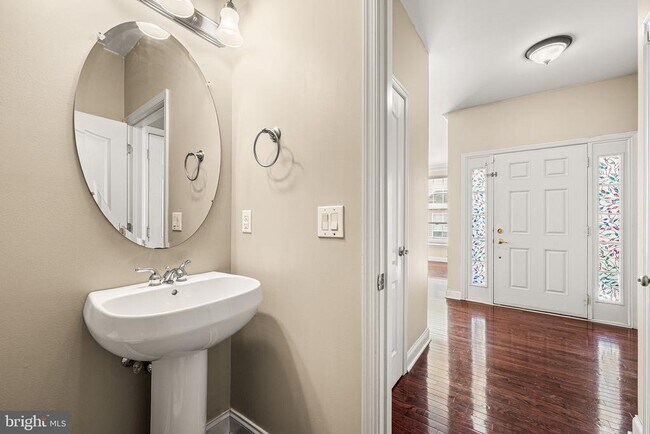 Building Photo - 2603 Rockledge Ct