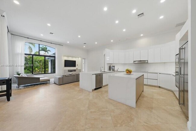 Building Photo - 2454 Provence Ct