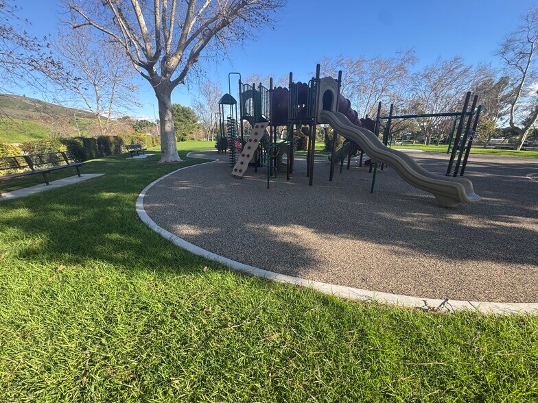 Building Photo - 11956 Stone Gate Way