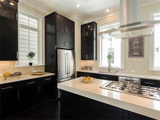 Building Photo - 1208 Bartlett St