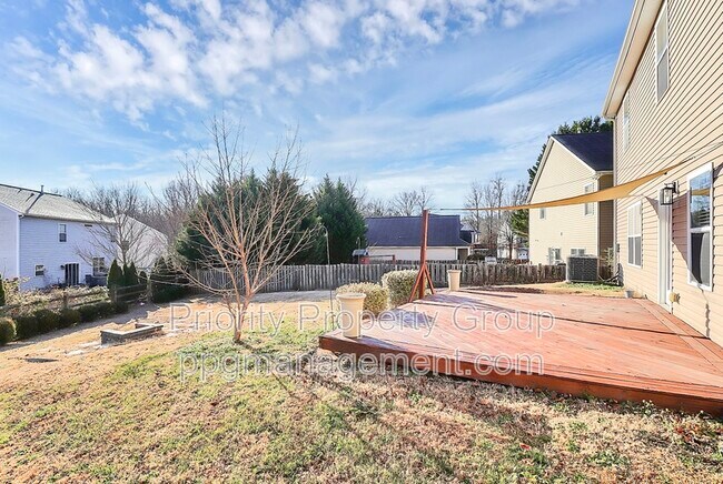 Building Photo - 610 Latimer Way