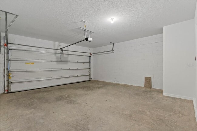 Building Photo - 16383 Happy Eagle Dr