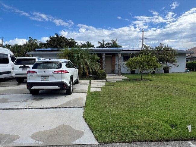 Primary Photo - 1433 SE 5th Ct