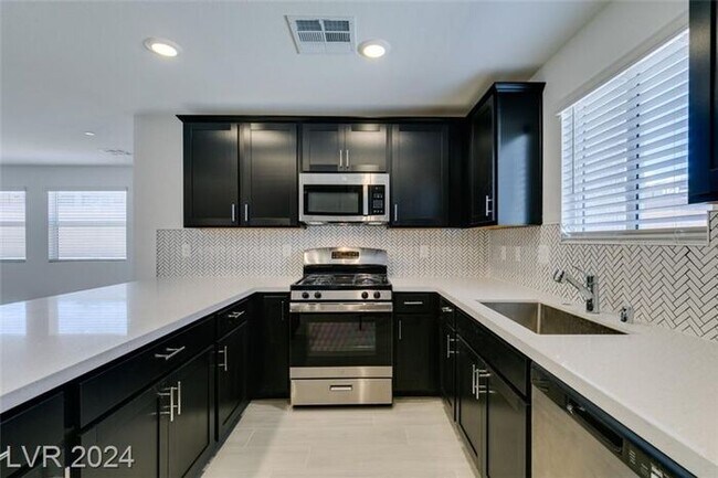Building Photo - COMING SOON - Ready no later than the begi...