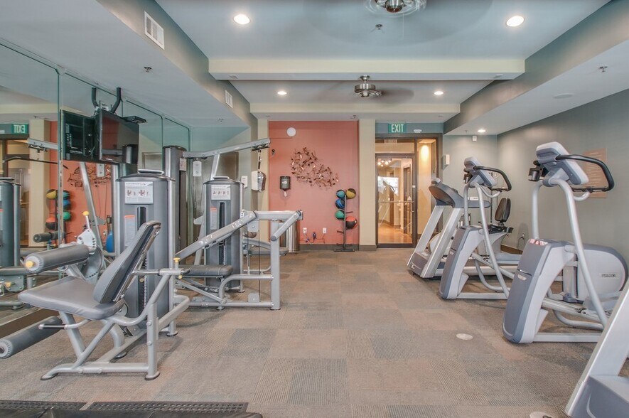 Fitness - 3000 Vanderbilt Pl