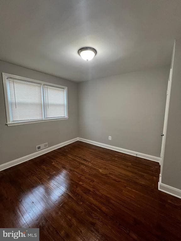 Building Photo - 4776 Shamrock Ave