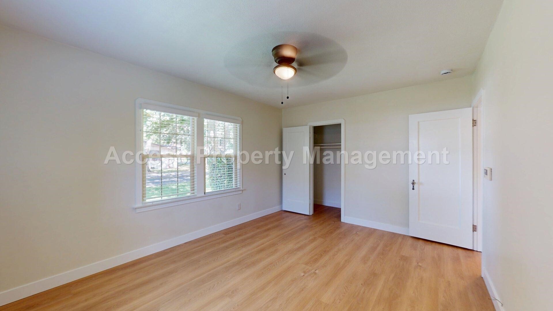 Building Photo - 1200 Sycamore St