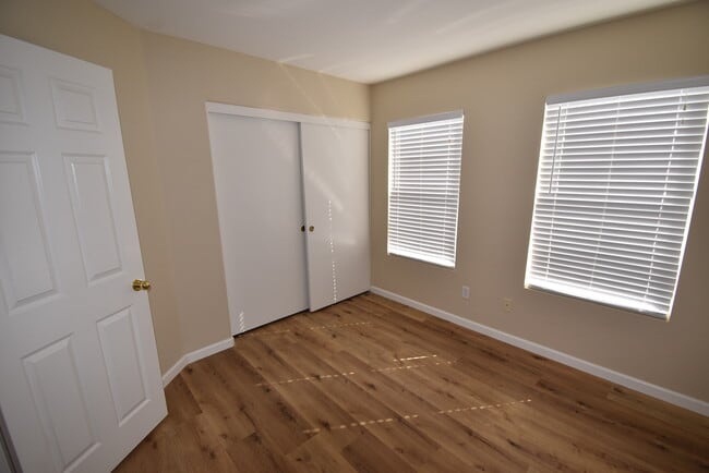Building Photo - 11904 Cypress Canyon Rd